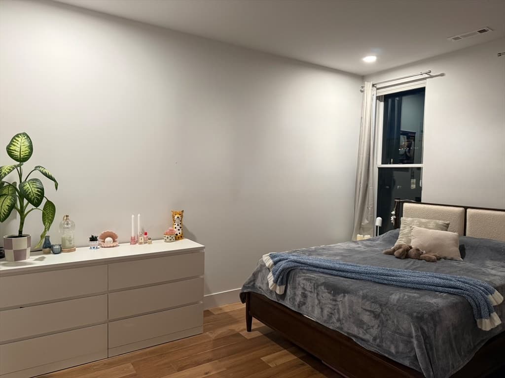 Condominium at 566 Columbus Ave # 404, Boston MA 02118, photo 15 of 34