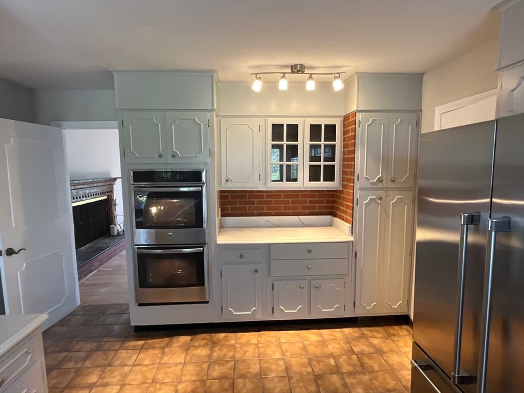 Single Family Residence at 12 Woodland Rd, Westfield MA 01085, photo 12 of 30