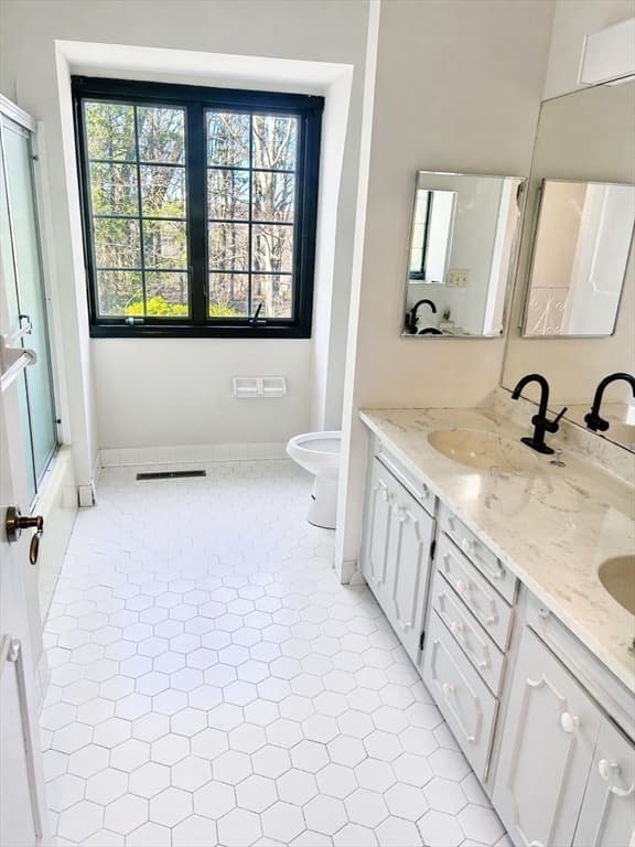 Single Family Residence at 12 Woodland Rd, Westfield MA 01085, photo 9 of 30