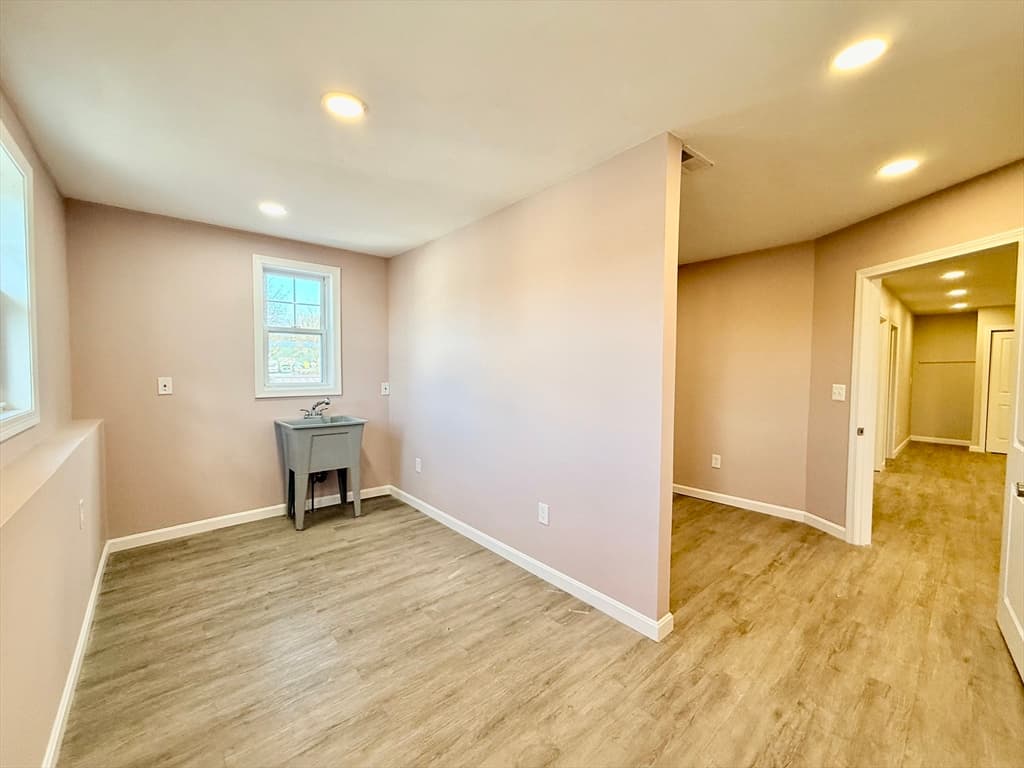 Commercial Sale at 9-R Short St, Worcester MA 01604, Worcester, photo 24 of 27