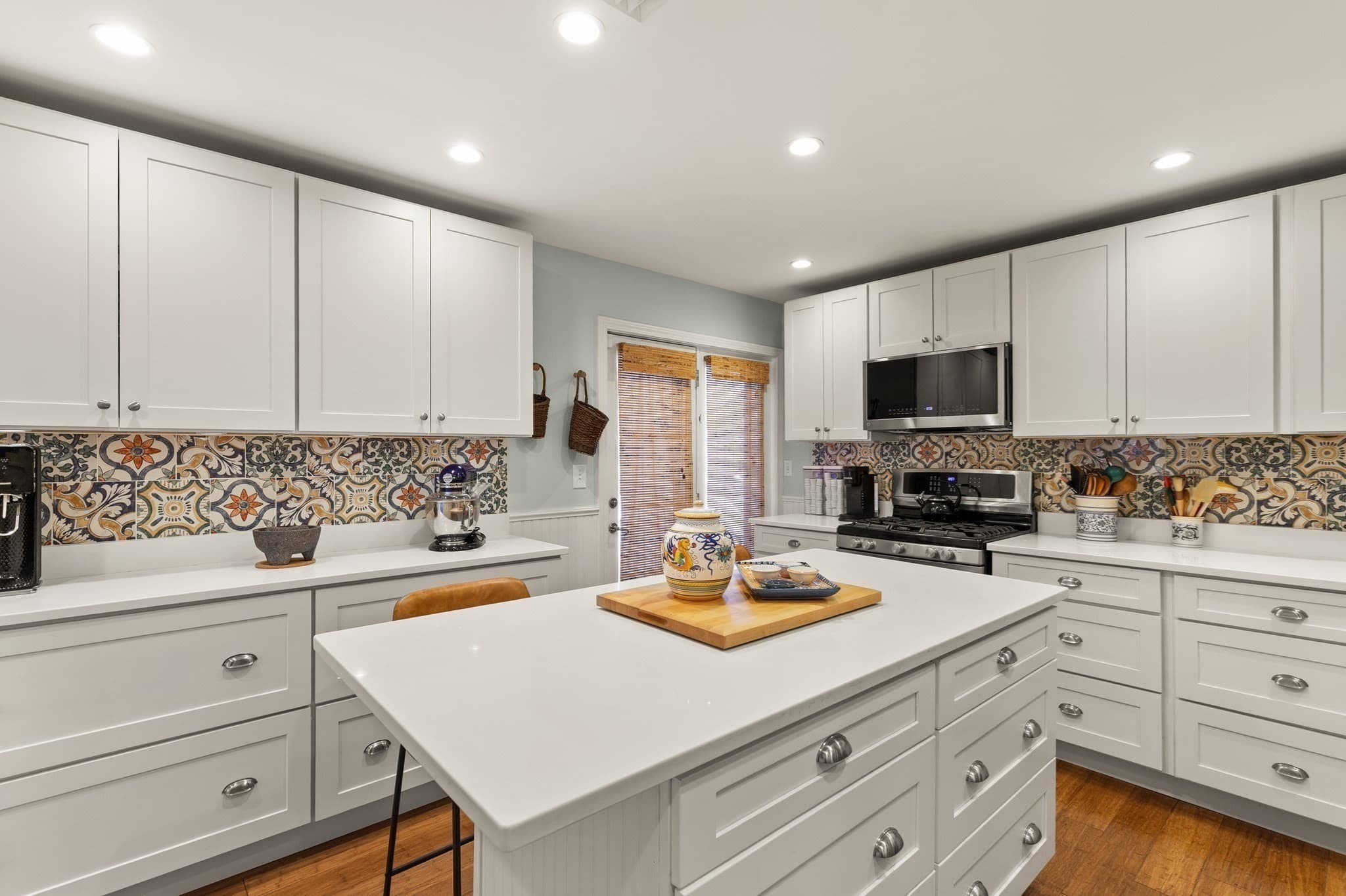 Condominium at 12 Jasper Lane # 12, Randolph MA 02368, photo 4 of 29