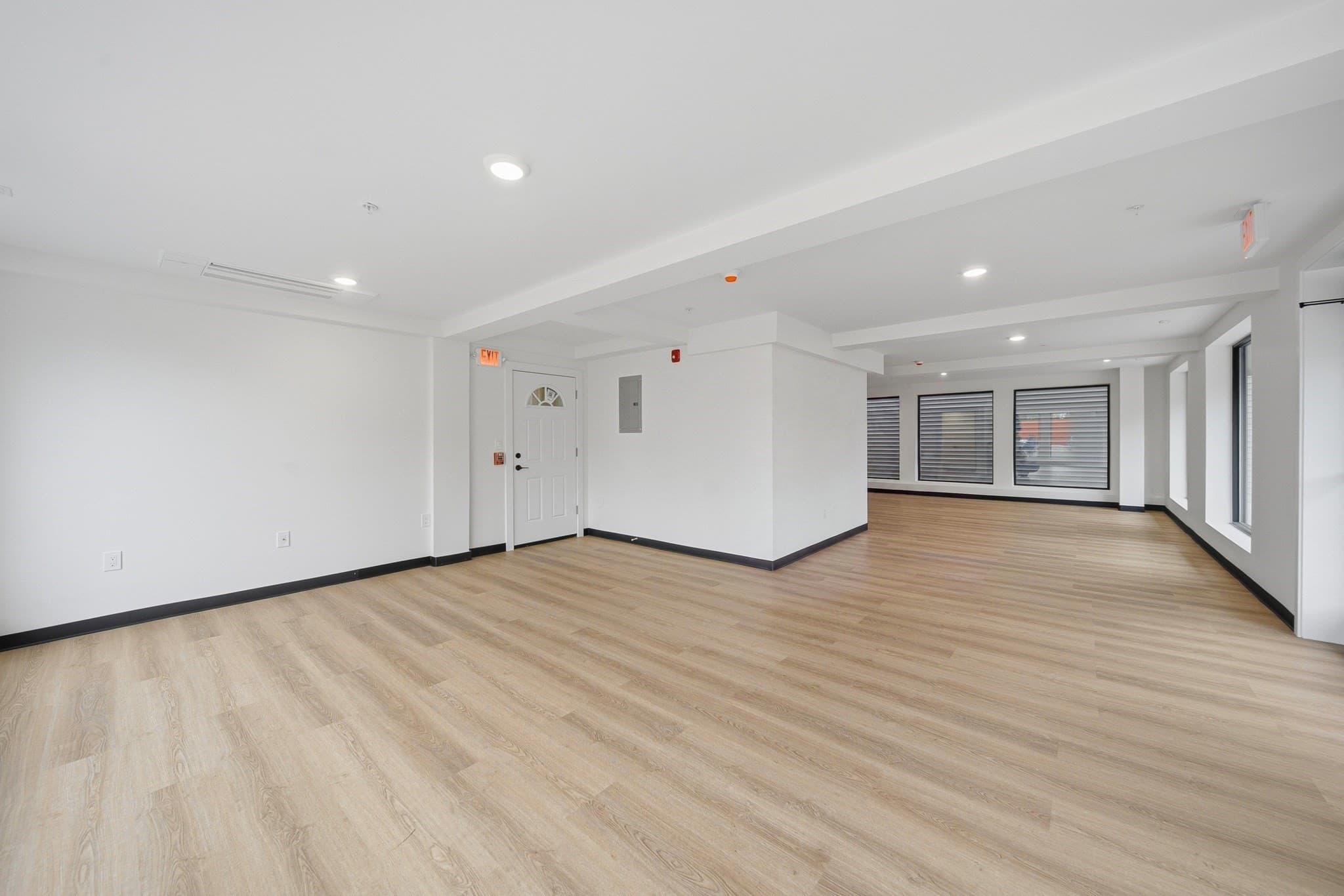 Condominium at 4164 Washington St # 06, Boston MA 02131, photo 41 of 41