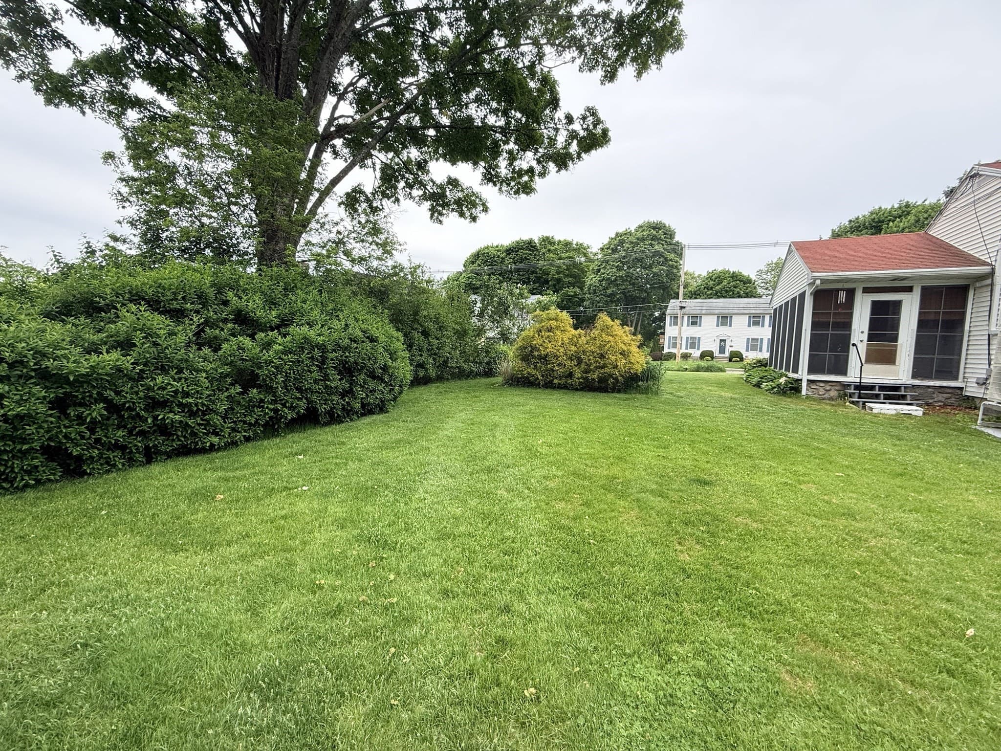 Single Family Residence at 33 Slater Street, Webster MA 01570, photo 9 of 24