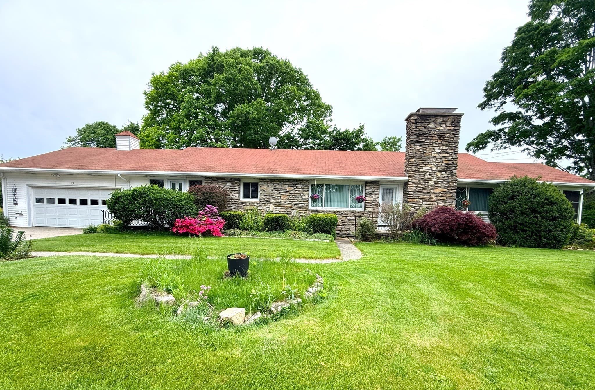 Single Family Residence at 33 Slater Street, Webster MA 01570, photo 4 of 24