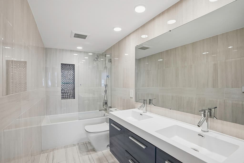 Condominium at 280 Boylston St # 308, Newton MA 02467, Newton, photo 18 of 33