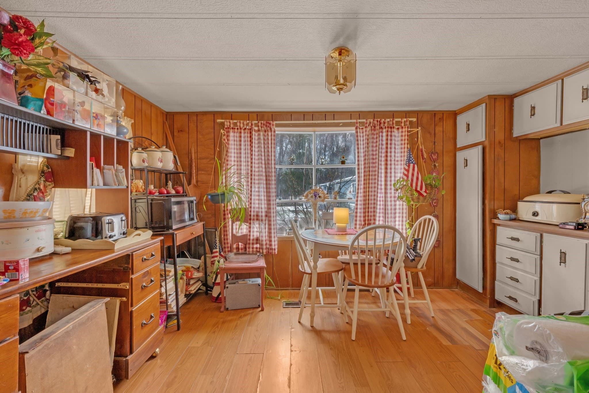 Mobile Home at 1790 Massachusetts Ave Lot V, Lunenburg MA 01462, photo 6 of 11