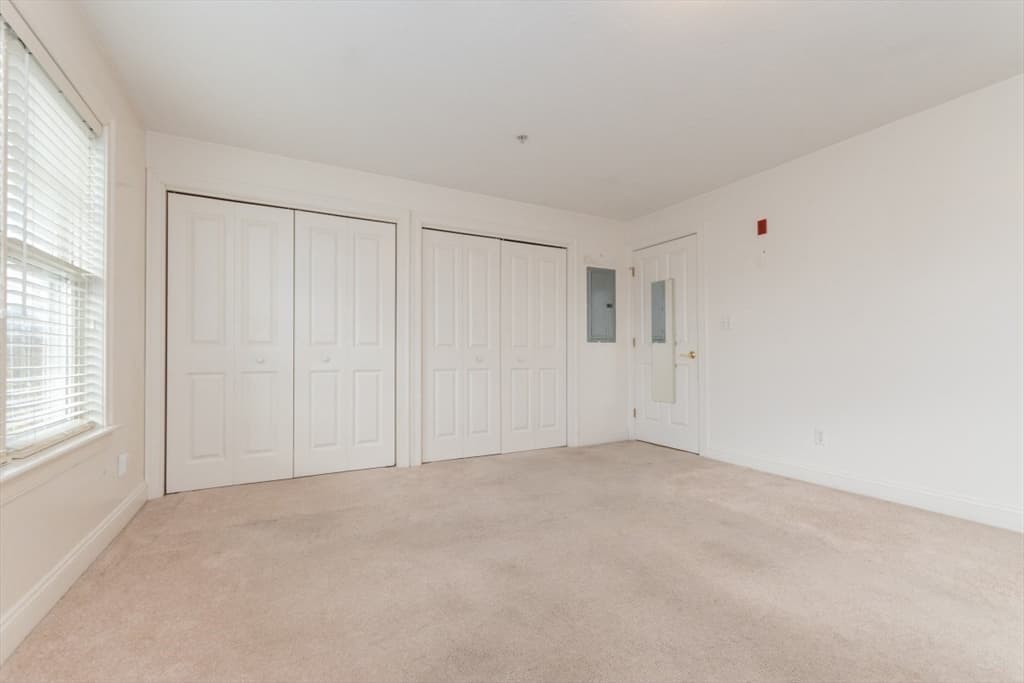 Condominium at 1 Lenox St # 312, Norwood MA 02062, Norwood, photo 23 of 31