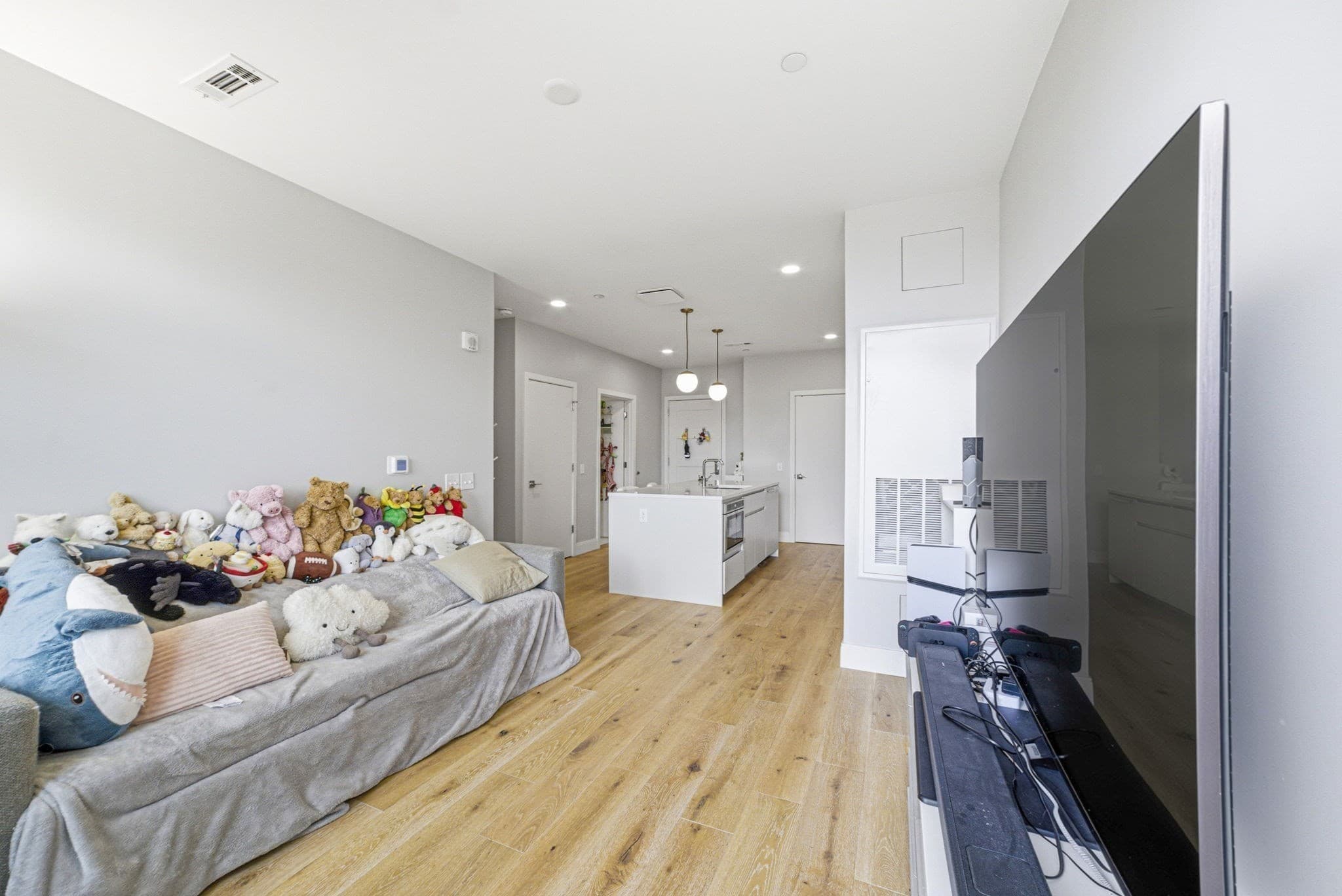 Condominium at 191 Washington St # 413, Boston MA 02135, photo 20 of 40