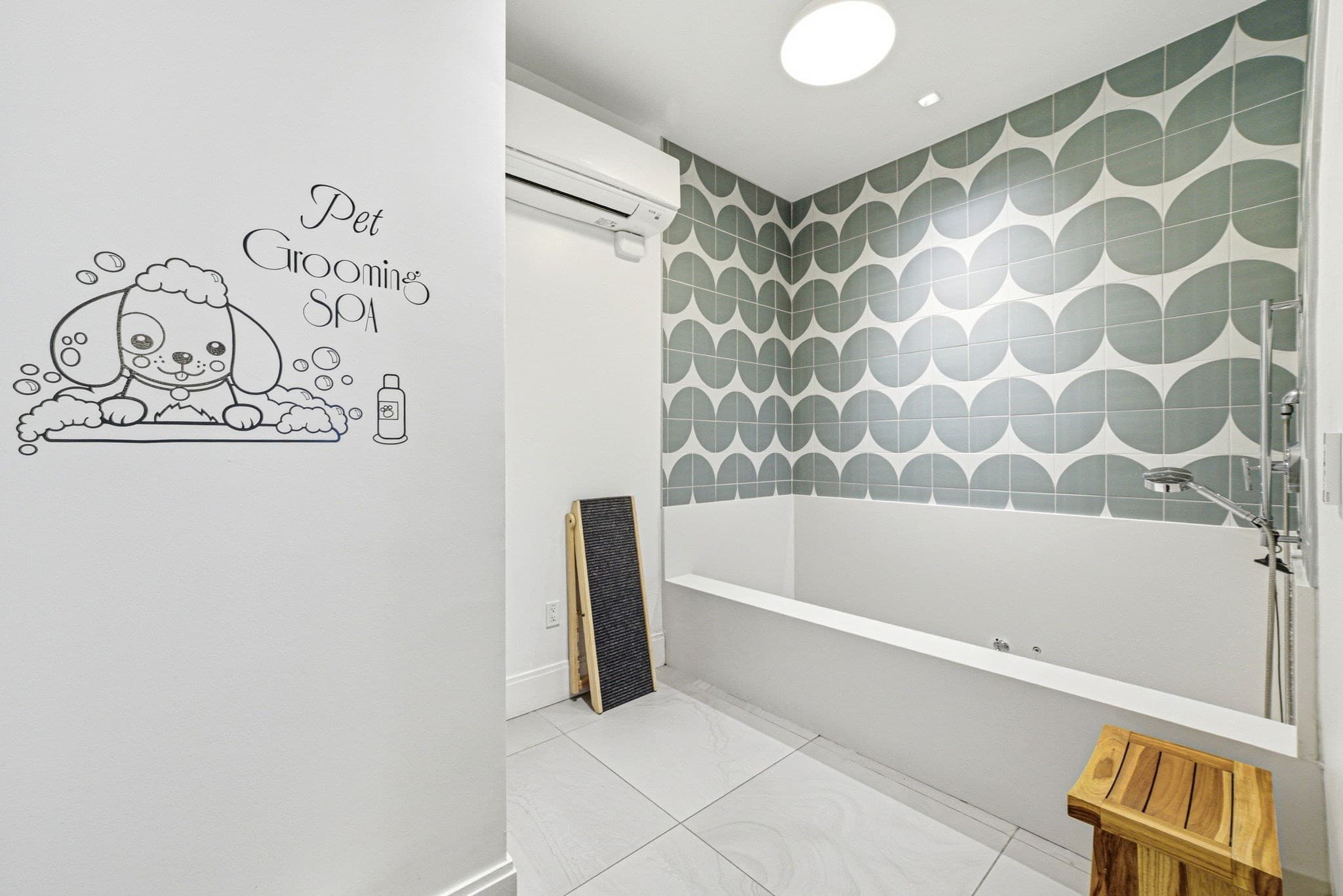 Condominium at 191 Washington St # 413, Boston MA 02135, photo 8 of 40