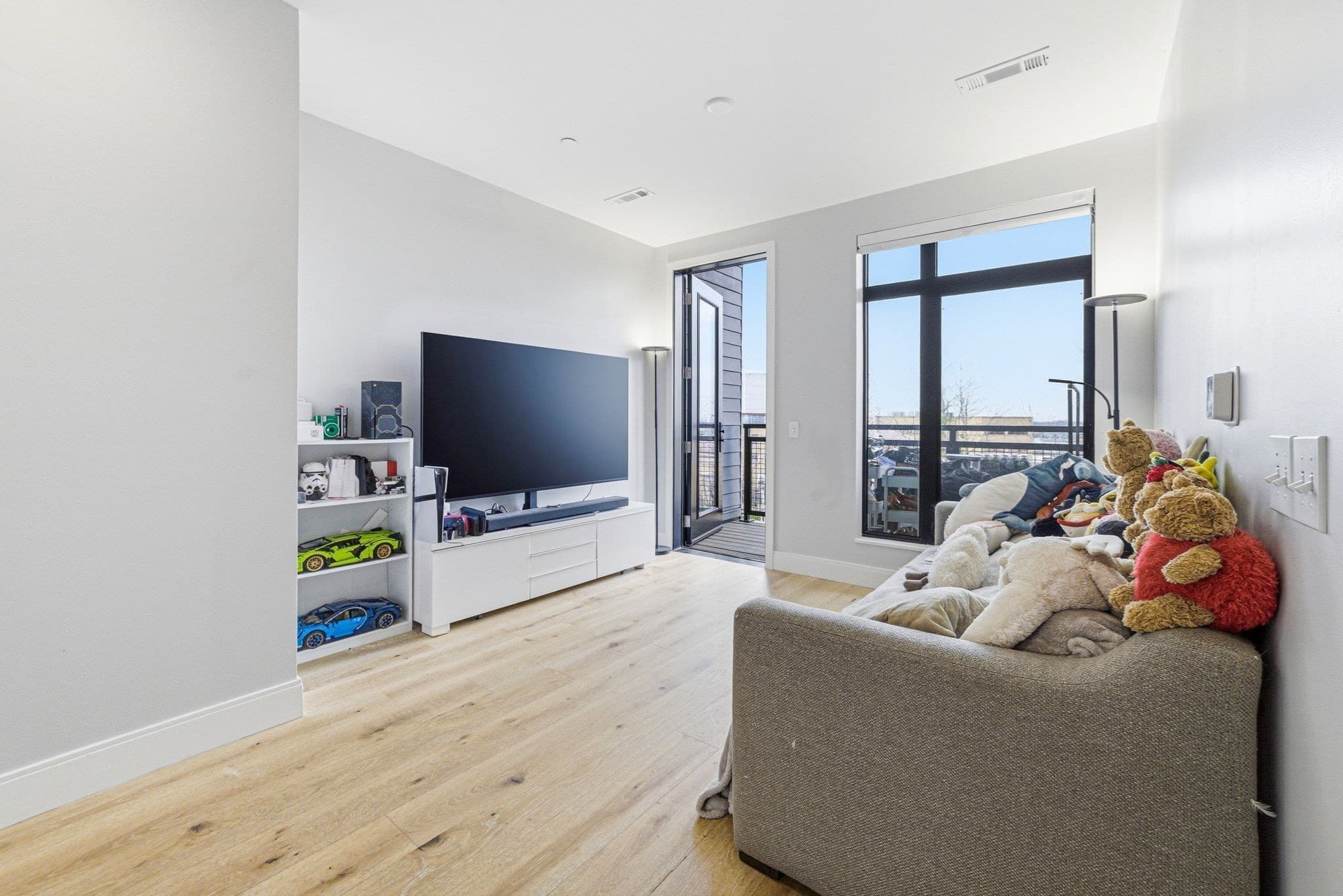 Condominium at 191 Washington St # 413, Boston MA 02135, photo 21 of 40