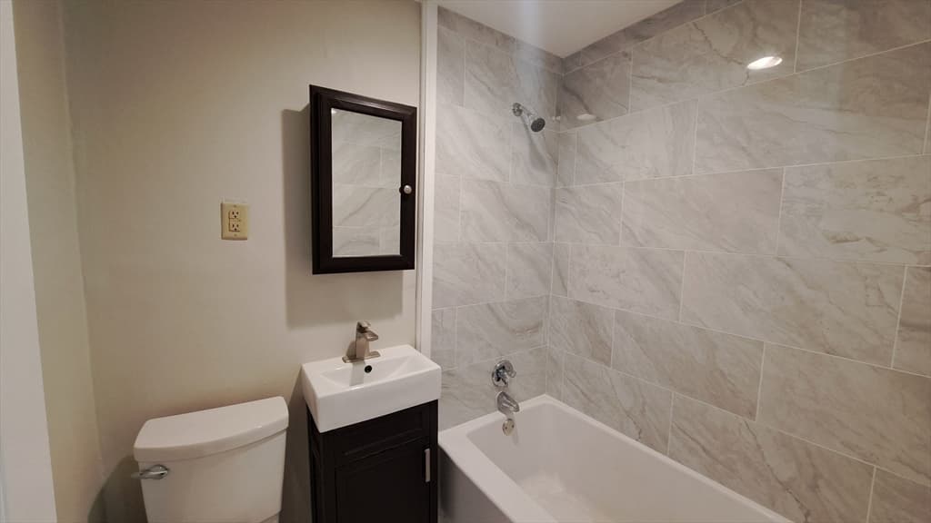 Condominium at 12 Jacob # 3, Boston MA 02124, photo 4 of 18