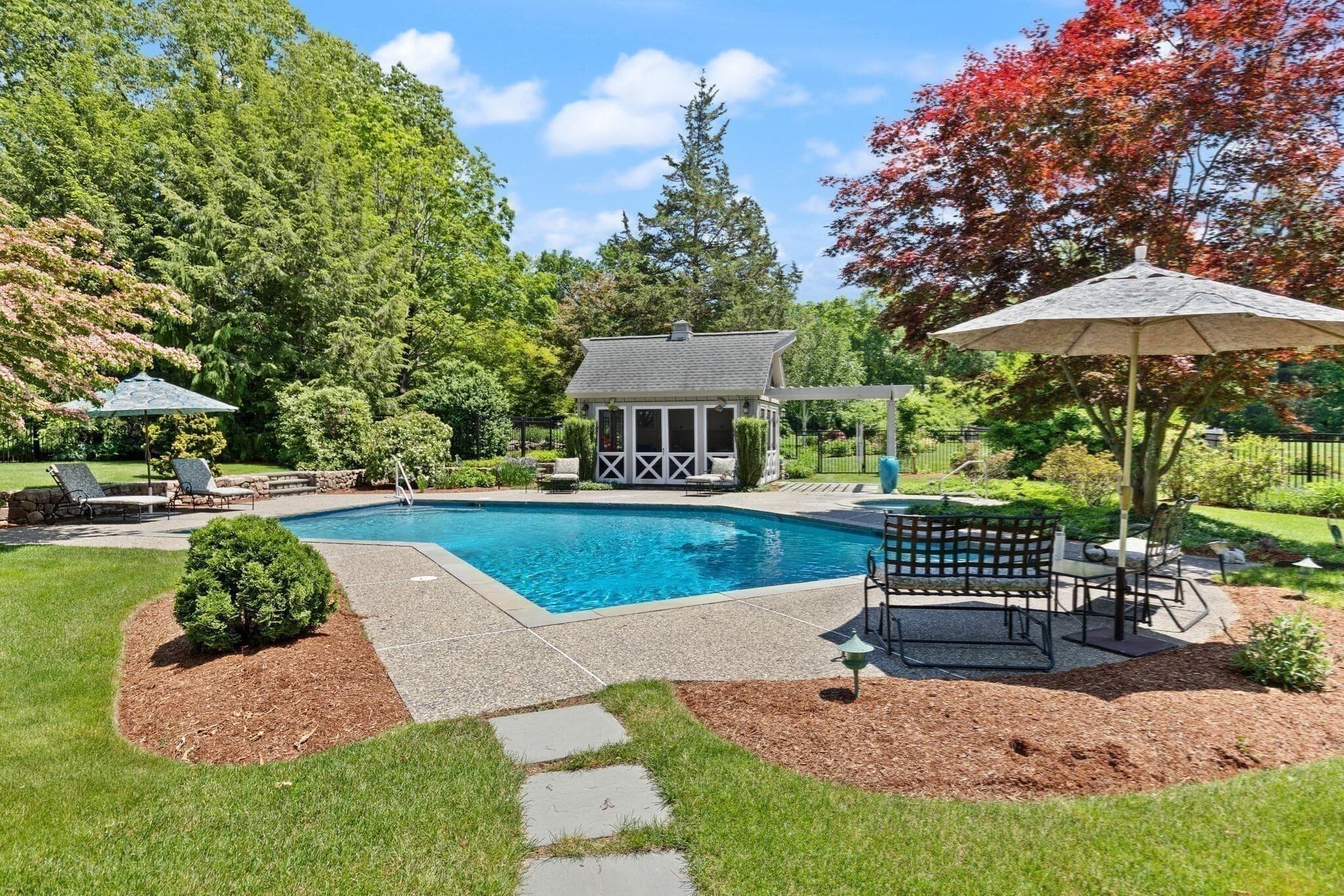 Single Family Residence at 111 Hager St, Marlborough MA 01752, Marlborough, photo 10 of 37