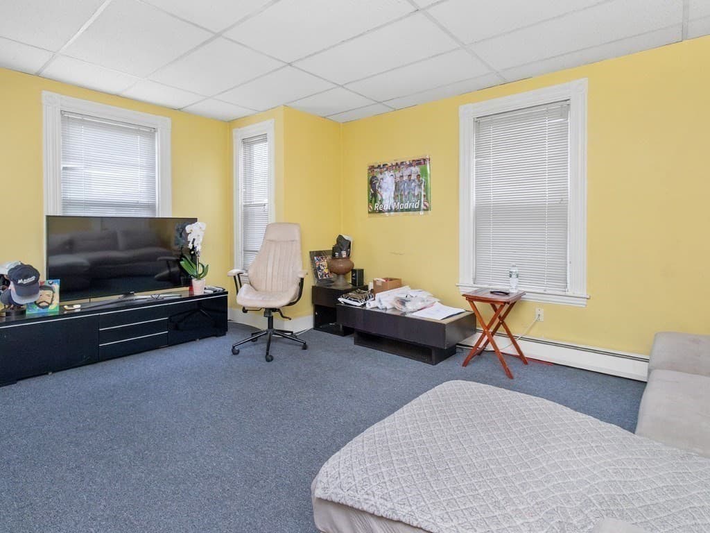 4 Family at 110-116 Harvard Street, Waltham MA 02453, Waltham, photo 15 of 41