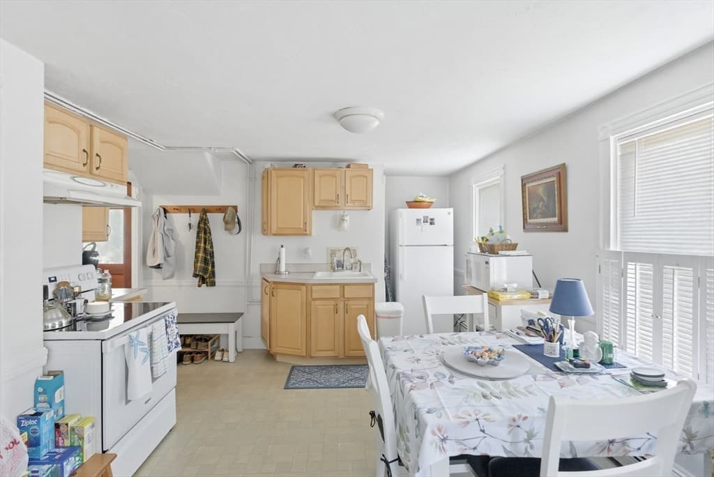 42 Stafford Street, Plymouth MA 02360 photo 21