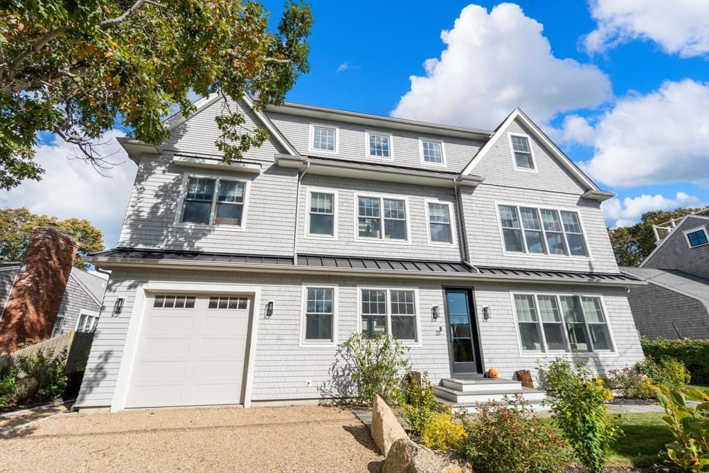 Single Family Residence at 25 West Ave, Marion MA 02738, Marion, photo 2 of 35