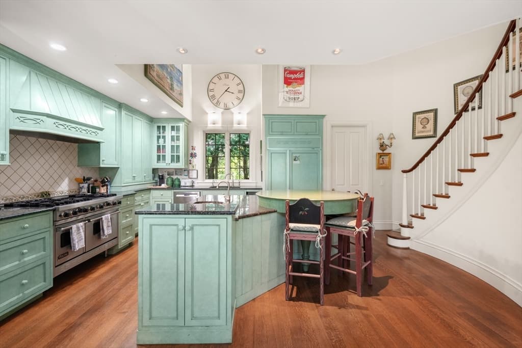 198 Clyde Street, Brookline MA 02467 photo 9