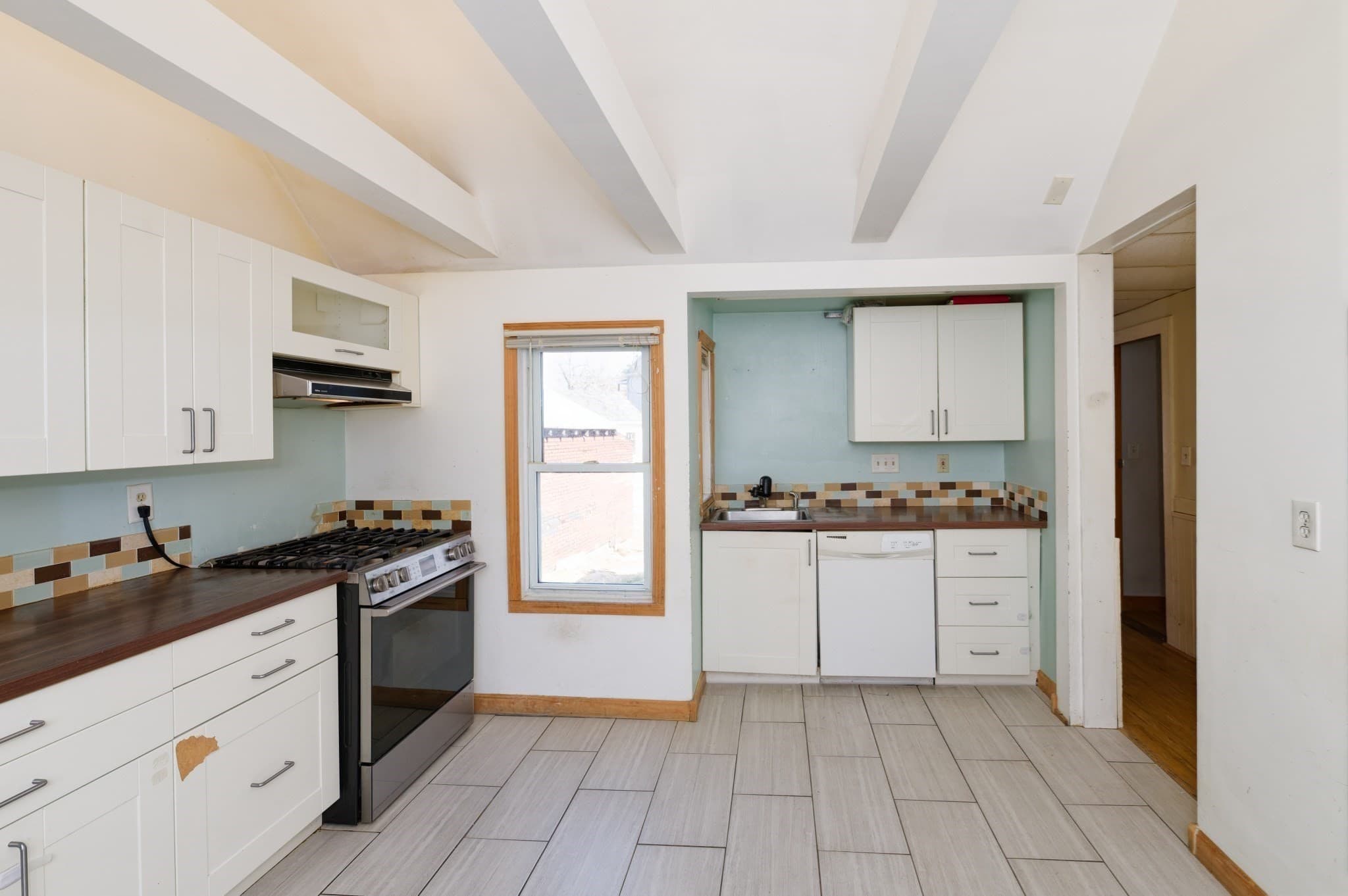 Single Family Residence at 7 Cross St, Natick MA 01760, Natick, photo 4 of 31