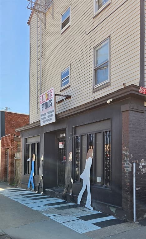 155 Rodman St, Fall River MA 02721 photo 3