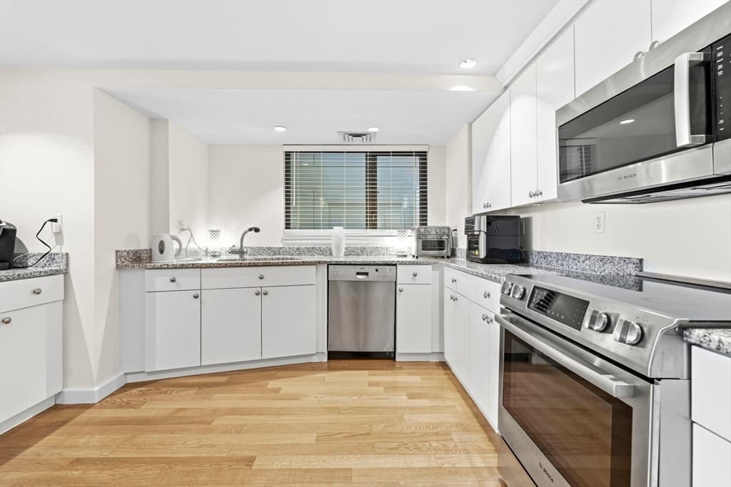 Condominium at 165 Tremont St # 301, Boston MA 02111, photo 11 of 25