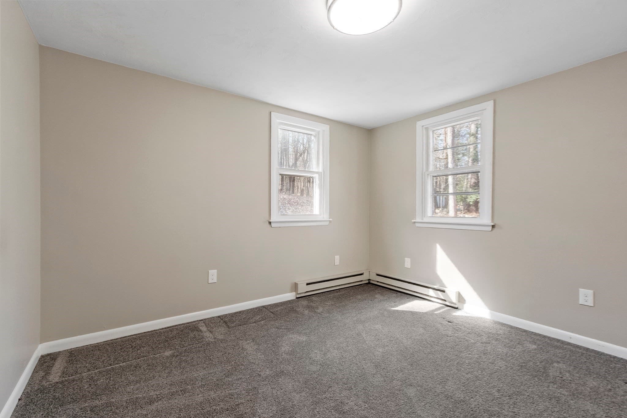 Single Family Residence at 511 E County Rd, Rutland MA 01543, photo 23 of 42