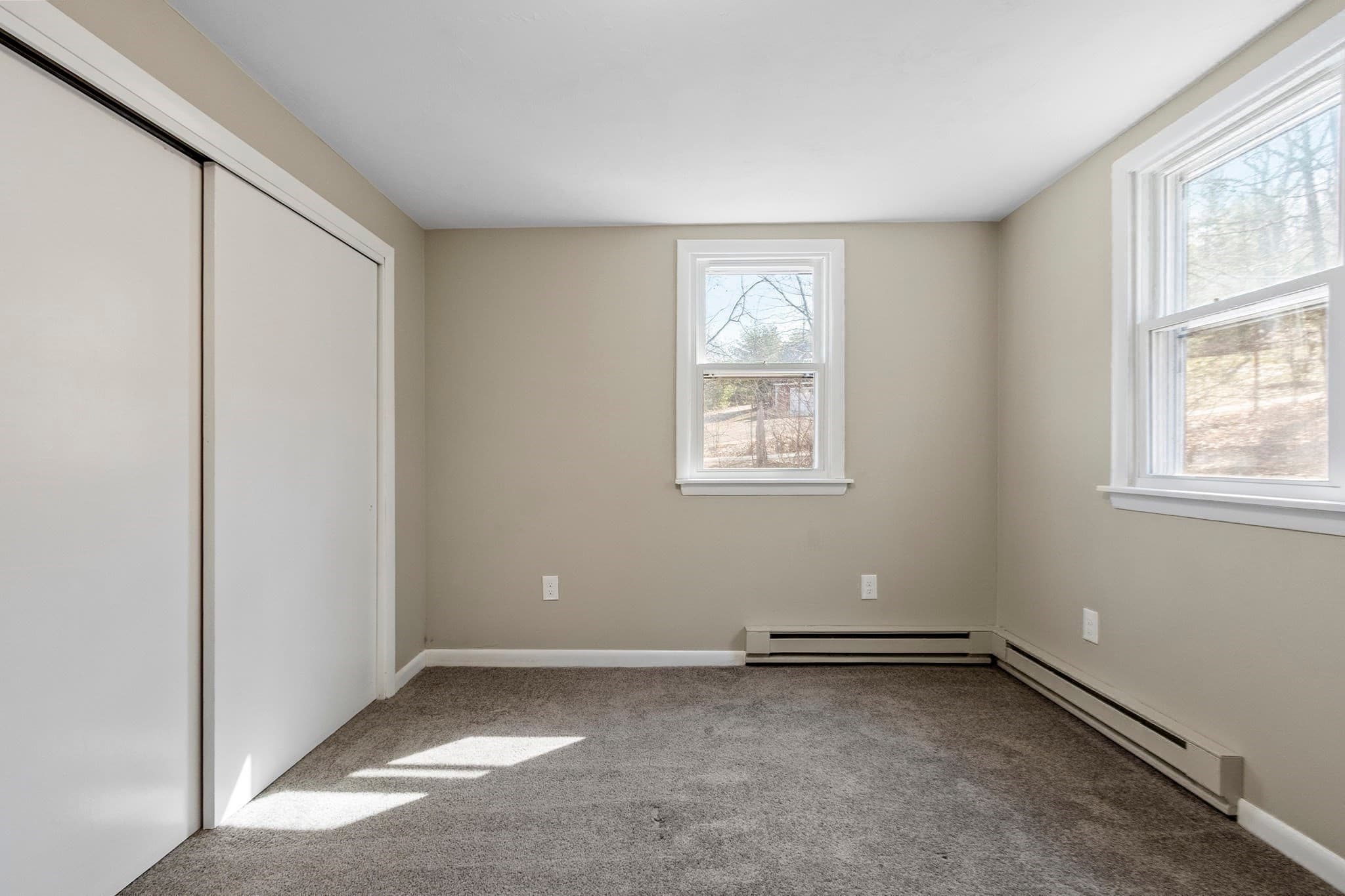 Single Family Residence at 511 E County Rd, Rutland MA 01543, photo 21 of 42