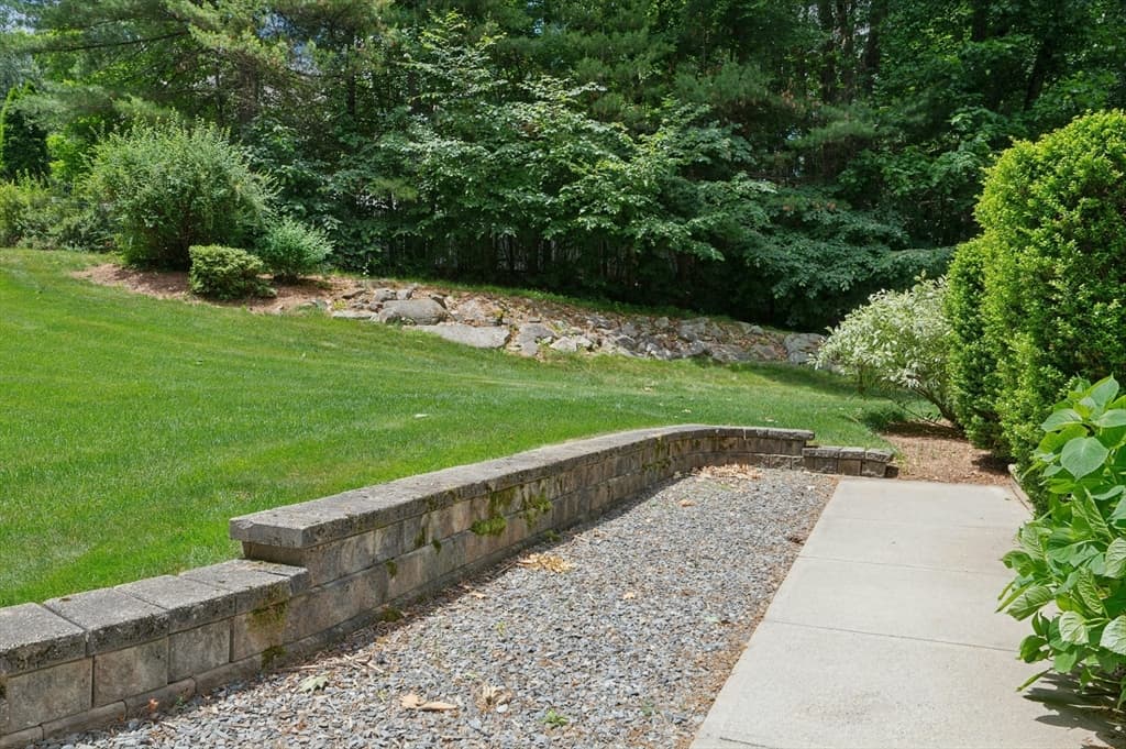 Single Family Residence at 320 Lincoln Circle, Northbridge MA 01534, Northbridge, photo 2 of 42