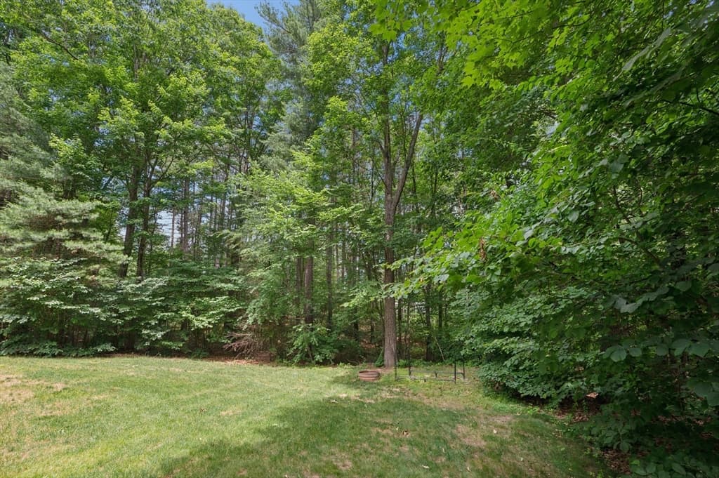 Single Family Residence at 320 Lincoln Circle, Northbridge MA 01534, Northbridge, photo 42 of 42