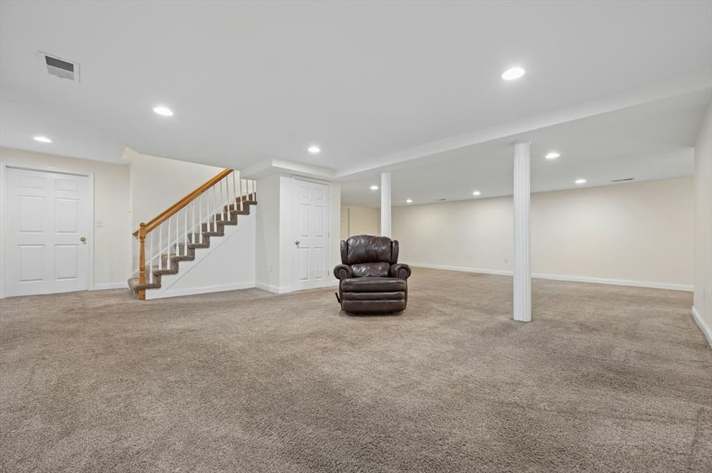 Single Family Residence at 320 Lincoln Circle, Northbridge MA 01534, Northbridge, photo 37 of 42
