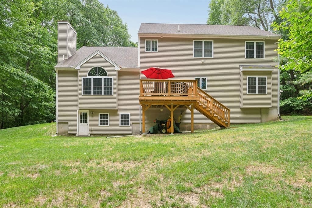 Single Family Residence at 320 Lincoln Circle, Northbridge MA 01534, Northbridge, photo 40 of 42