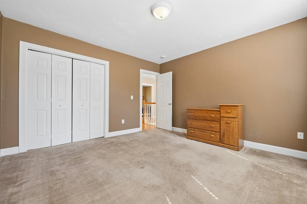 Single Family Residence at 320 Lincoln Circle, Northbridge MA 01534, Northbridge, photo 31 of 42