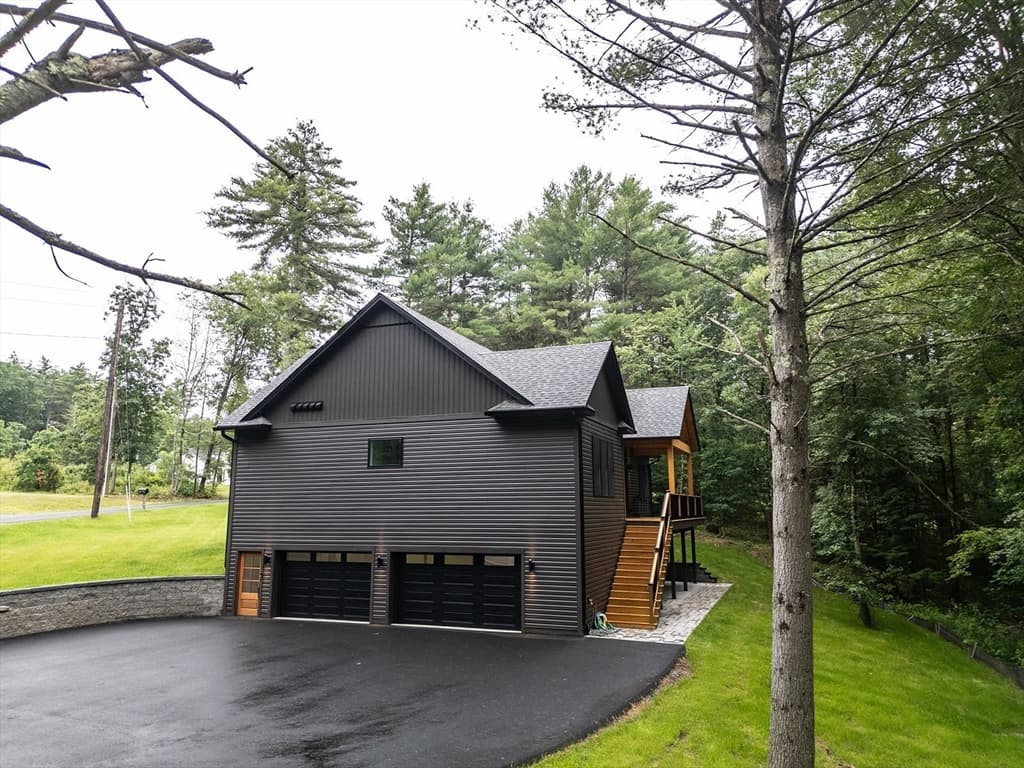 Single Family Residence at 20 Merrifield Road, Bernardston MA 01337, photo 6 of 42