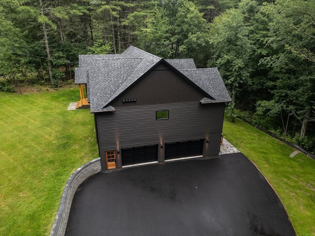 Single Family Residence at 20 Merrifield Road, Bernardston MA 01337, photo 3 of 42