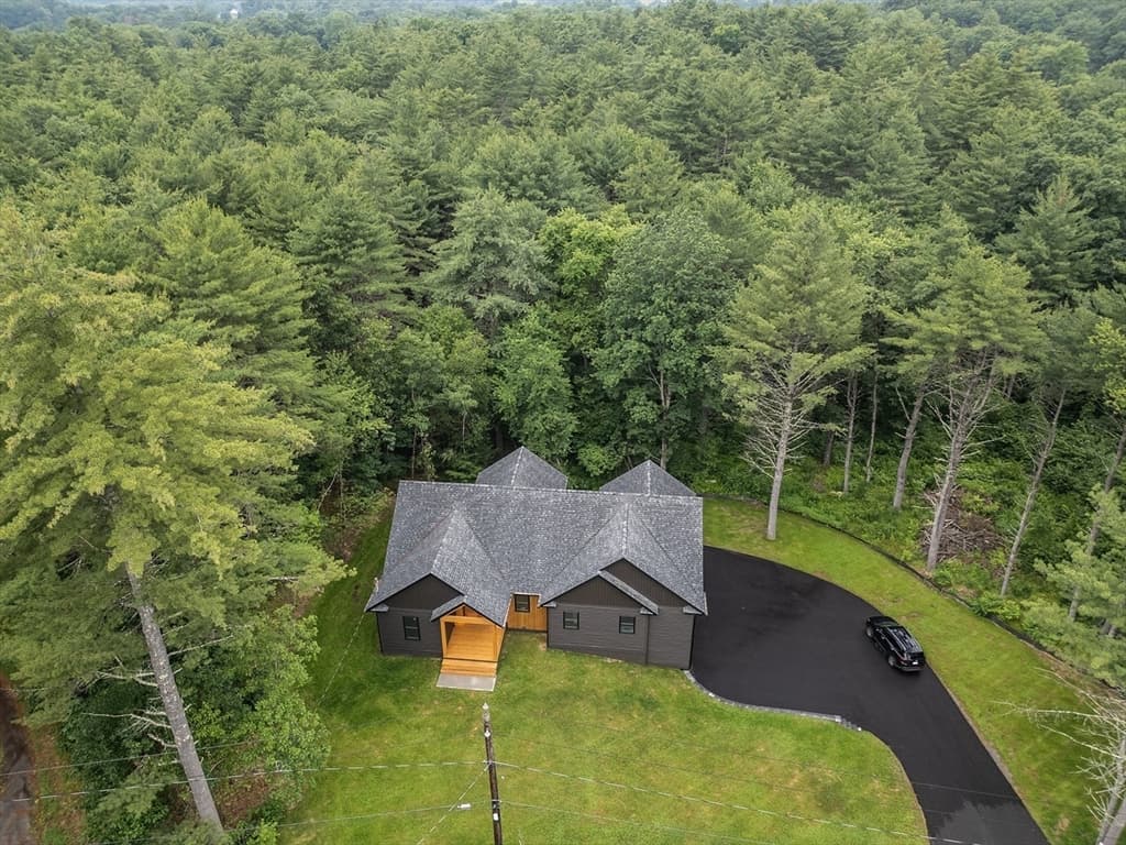 Single Family Residence at 20 Merrifield Road, Bernardston MA 01337, photo 4 of 42