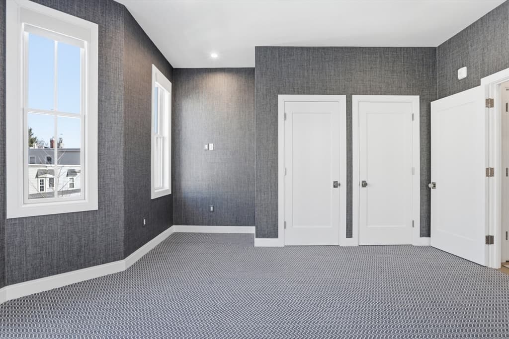 407 E 7th St # 2, Boston MA 02127 photo 19