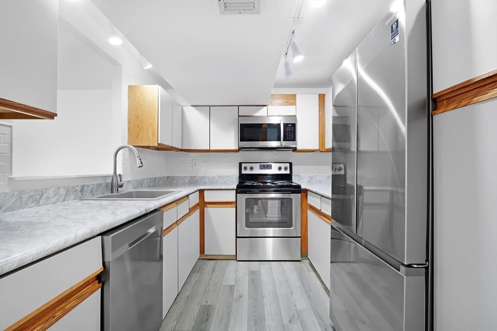 45 Main St # 217, Wareham MA 02571 photo 18