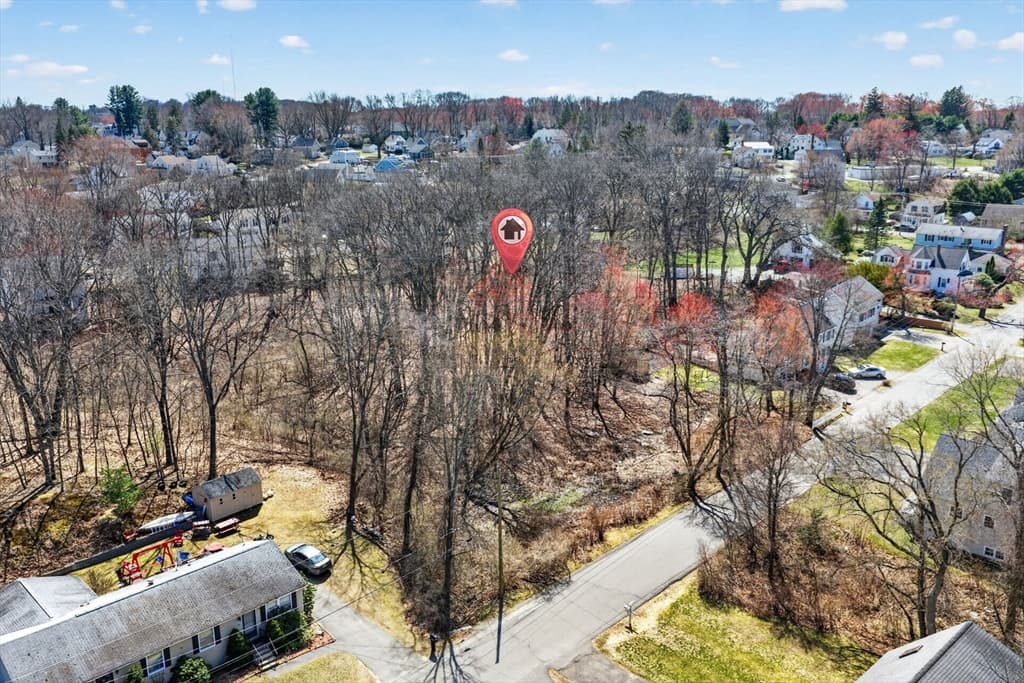 528-9-1 Atlanta Street, Haverhill MA 01832