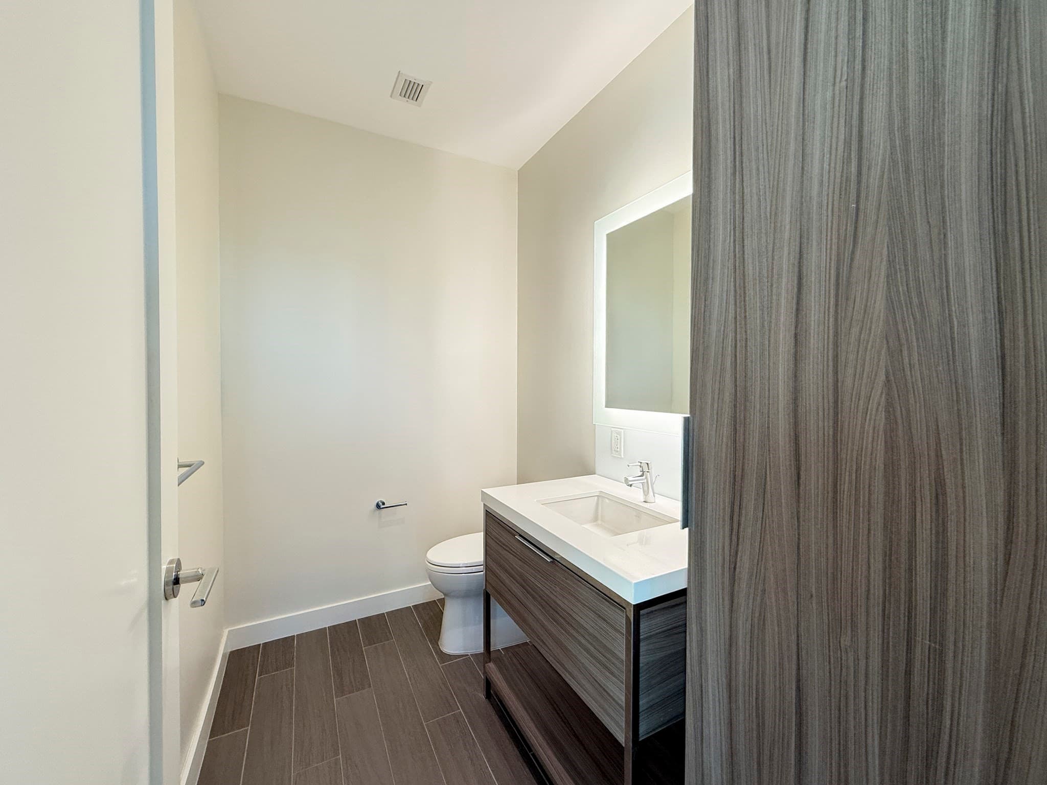 Condominium at 188 Brookline Ave # 24I, Boston MA 02215, photo 15 of 42