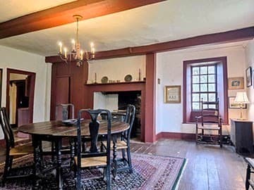 Single Family Residence at 790 E Broadway, Haverhill MA 01830, photo 8 of 31