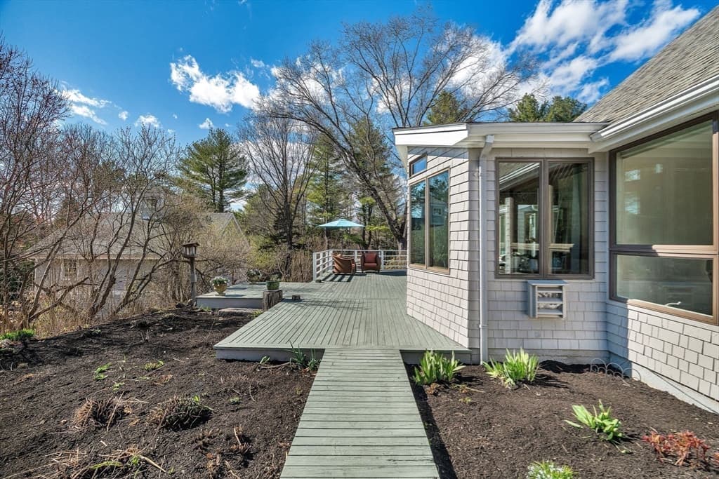 39 Kings Grant Rd, Weston MA 02493 photo 33