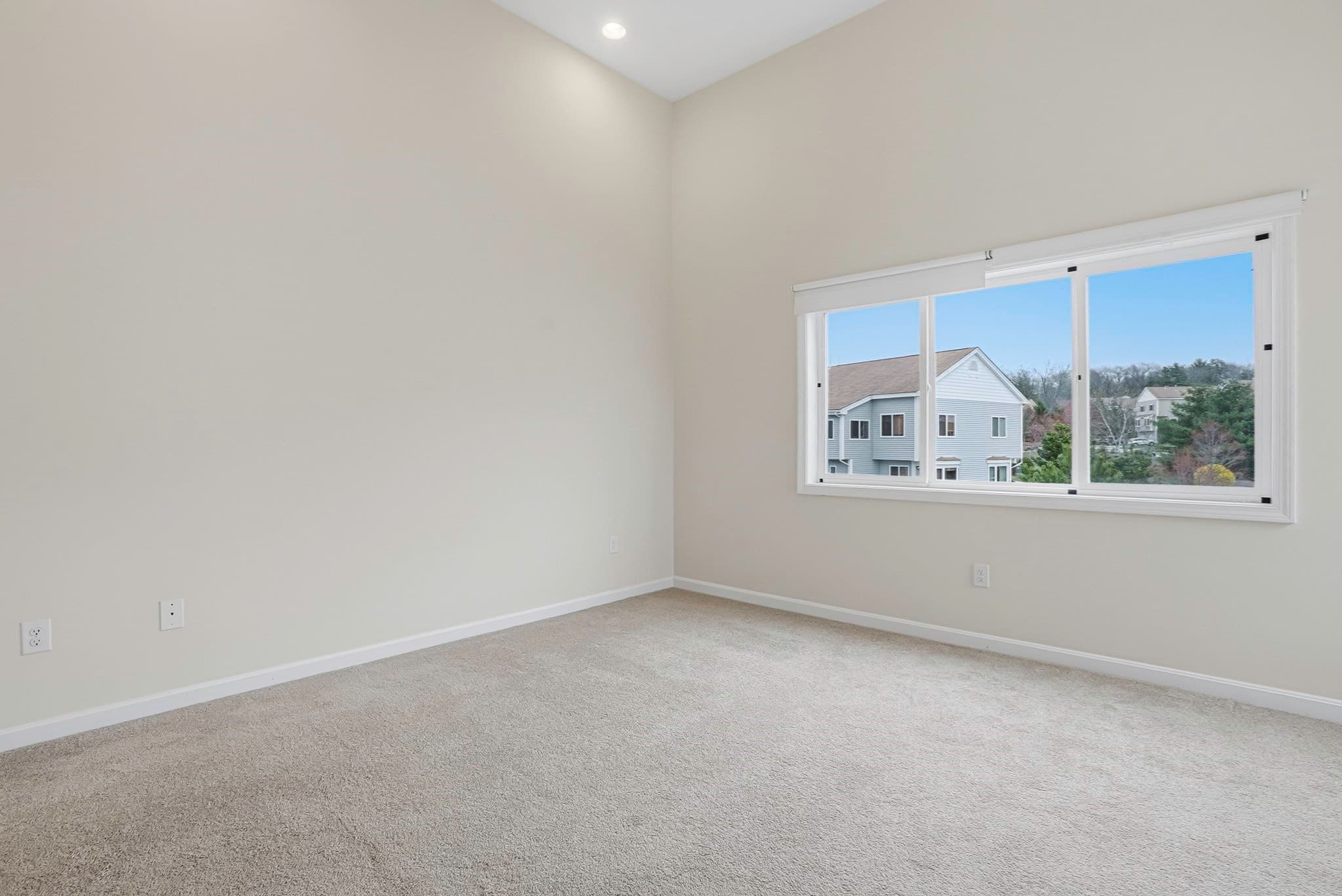 Condominium at 439 America Blvd # 439, Ashland MA 01721, photo 32 of 42
