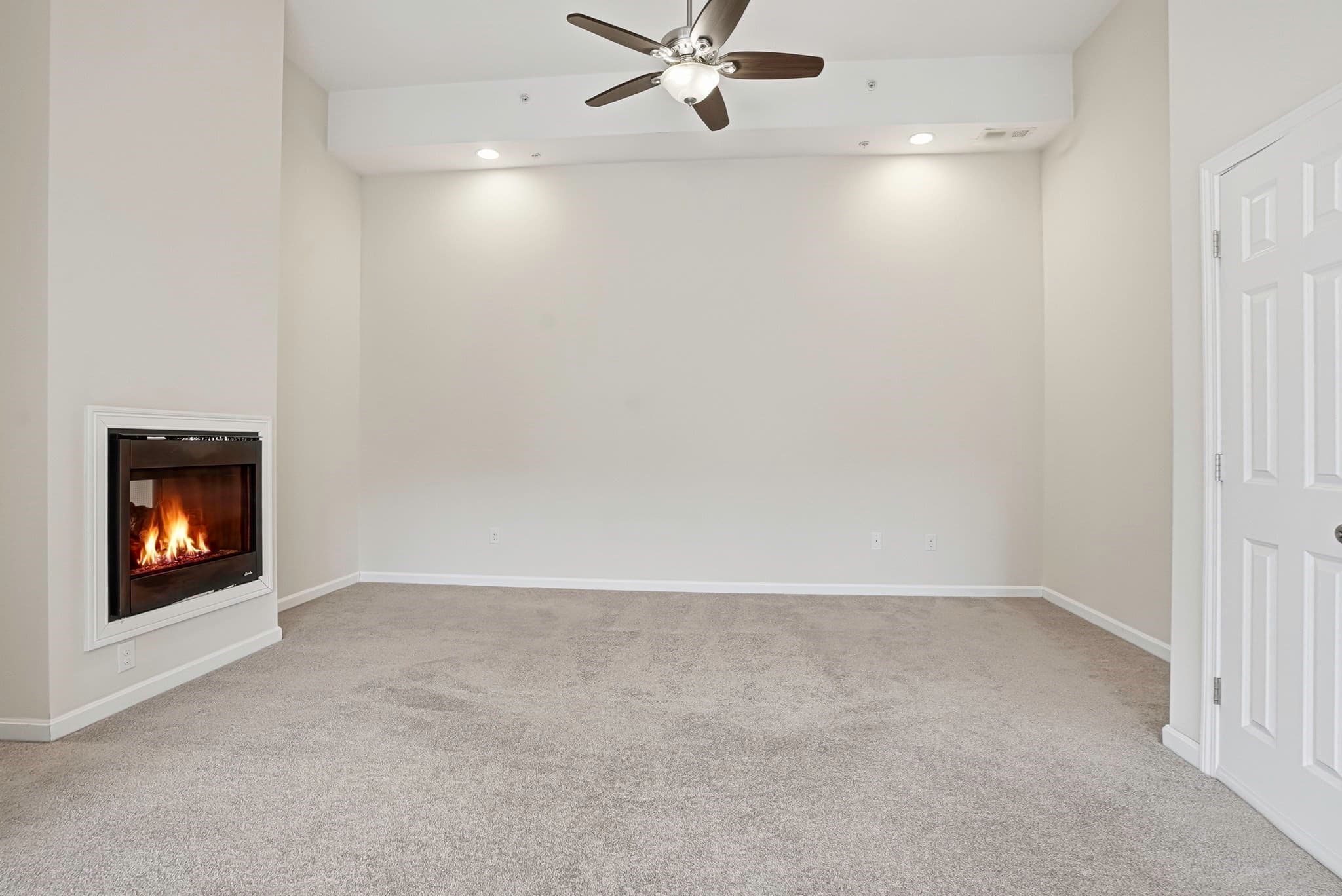 Condominium at 439 America Blvd # 439, Ashland MA 01721, photo 25 of 42
