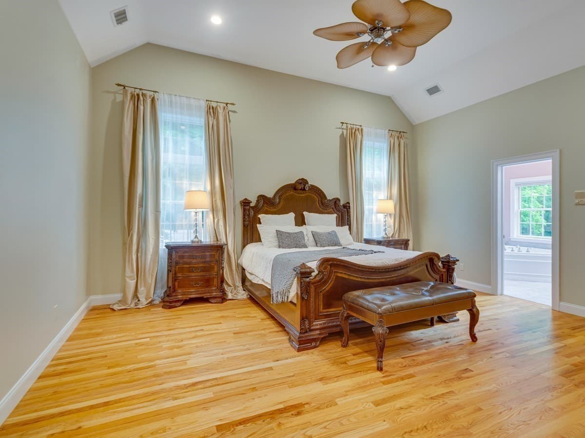 Single Family Residence at 14 Nassau Drive, Winchester MA 01890, photo 17 of 30