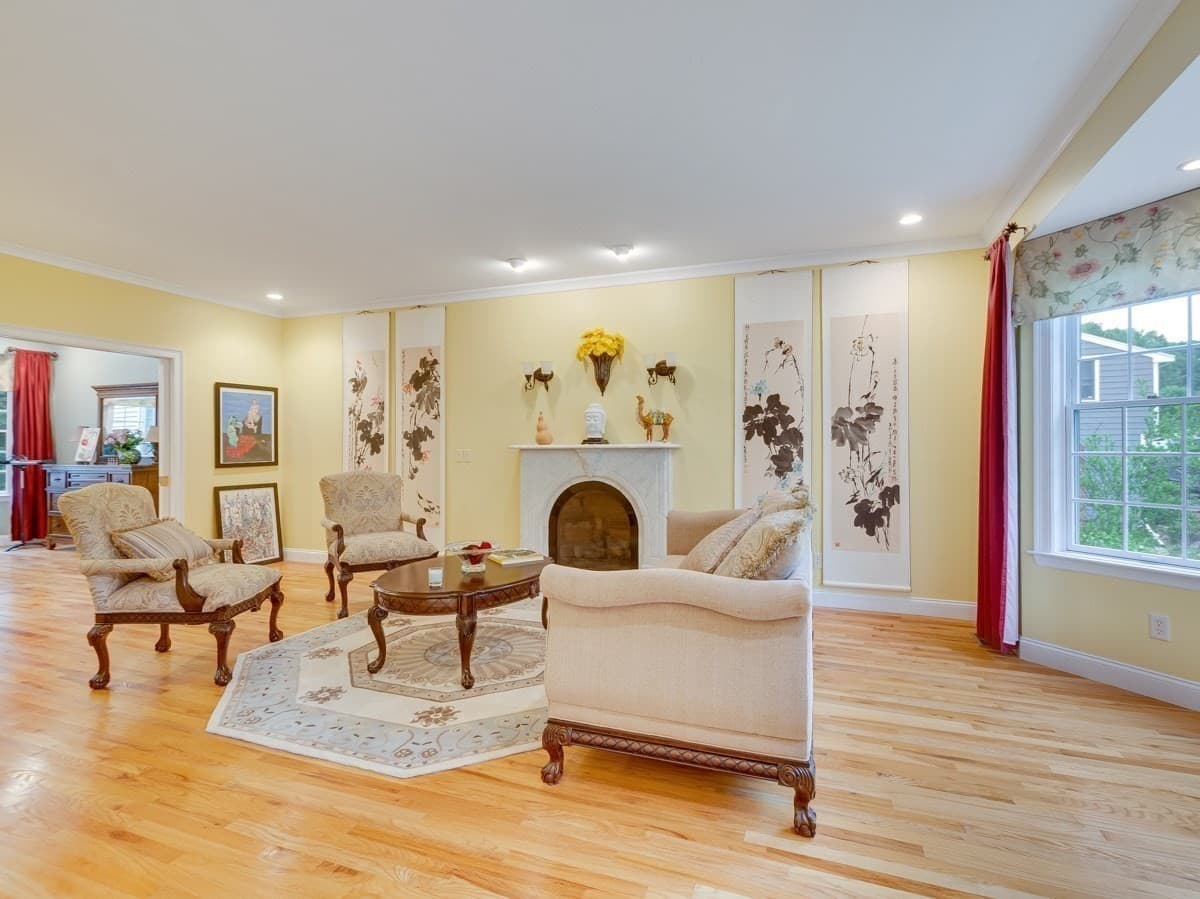 Single Family Residence at 14 Nassau Drive, Winchester MA 01890, photo 3 of 30