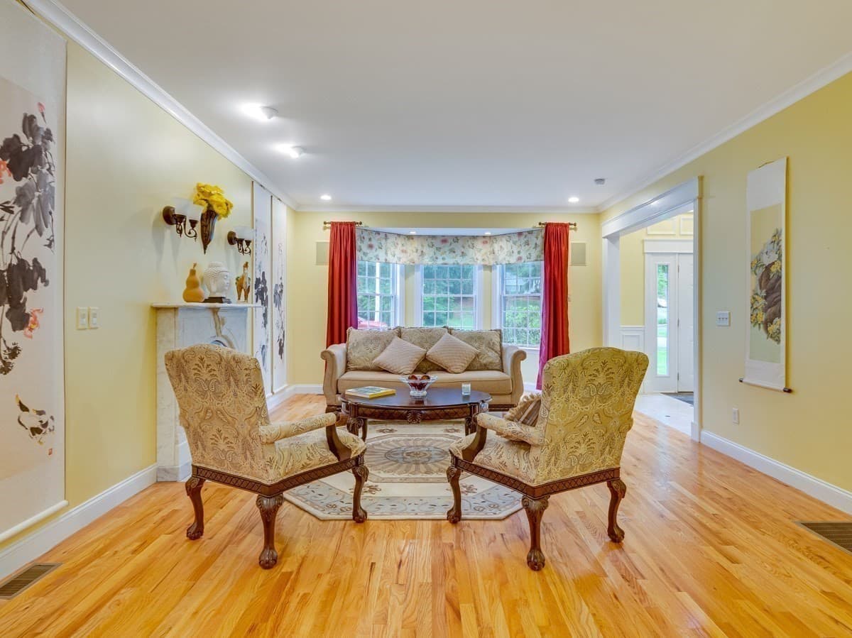 Single Family Residence at 14 Nassau Drive, Winchester MA 01890, photo 5 of 30