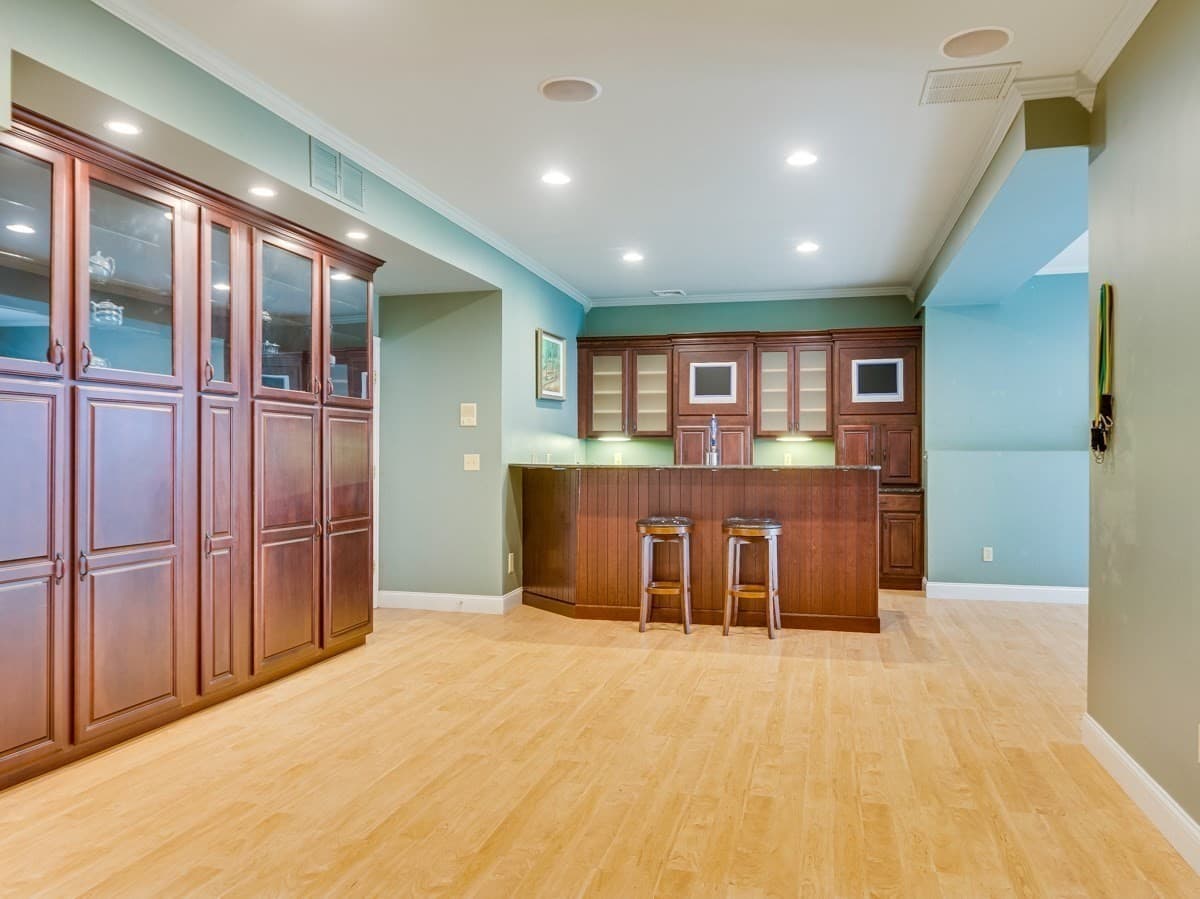 Single Family Residence at 14 Nassau Drive, Winchester MA 01890, photo 24 of 30
