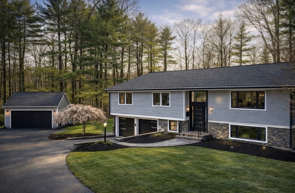 Single Family Residence at 901 Randolph Ave, Milton MA 02186, Milton, photo 11 of 42