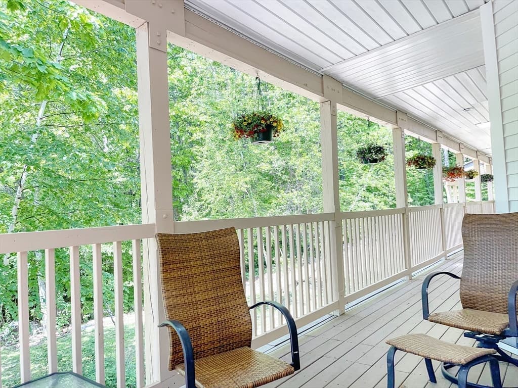 Single Family Residence at 198 S. Royalston Rd., Athol MA 01331, photo 6 of 41