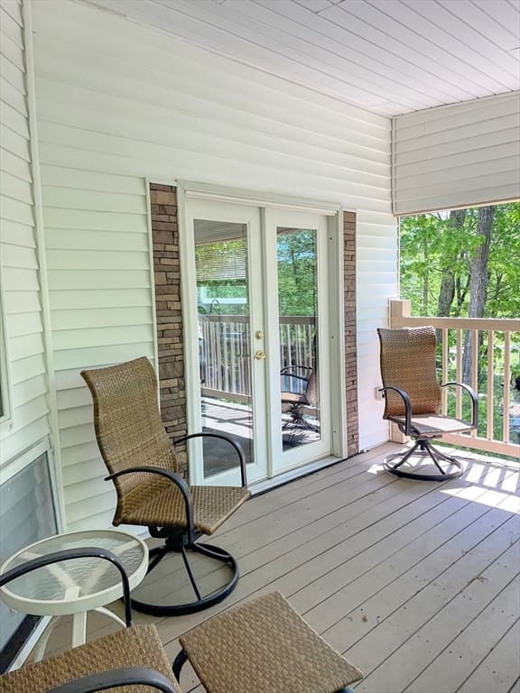 Single Family Residence at 198 S. Royalston Rd., Athol MA 01331, photo 7 of 41