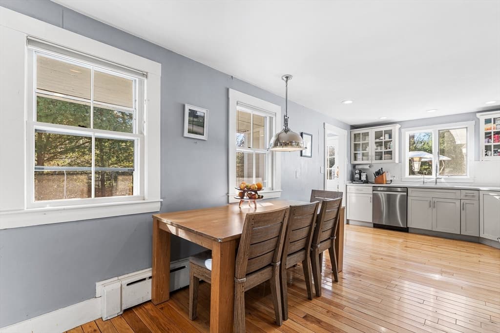 Single Family Residence at 29 Cottage St, Wellesley MA 02482, photo 6 of 42