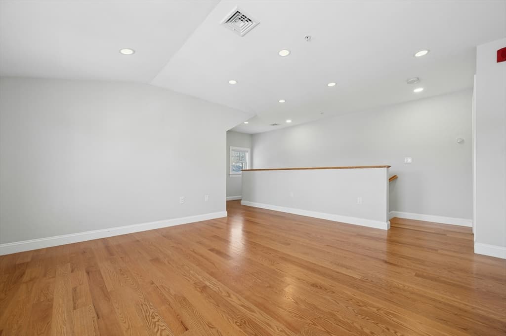 140 Main St # B, Upton MA 01568 photo 24